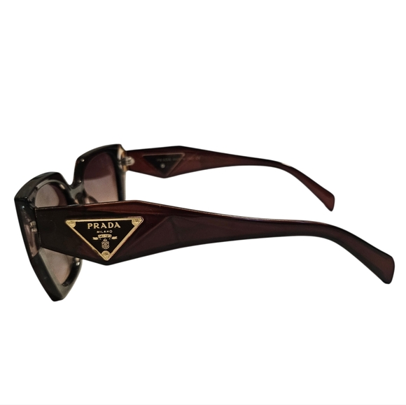 NWT✨PRADA✨Authentic Bordeaux Brown Sunglasses with Gold Iconic Logo - Picture 8 of 16